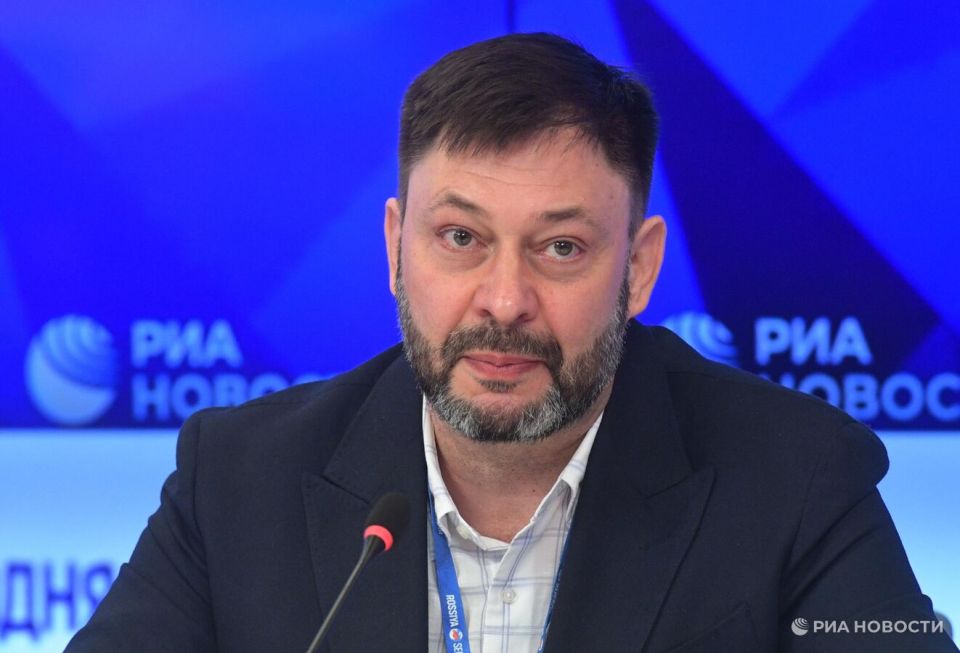 ������ 2025 ����