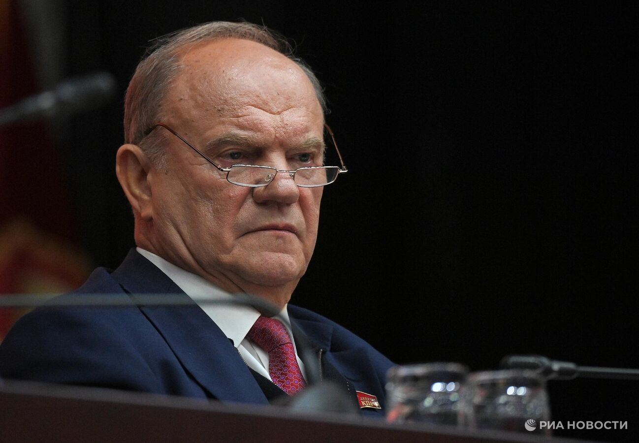 Зюганов выступил за жесткий ответ на атаку Киева на резиденцию Путина