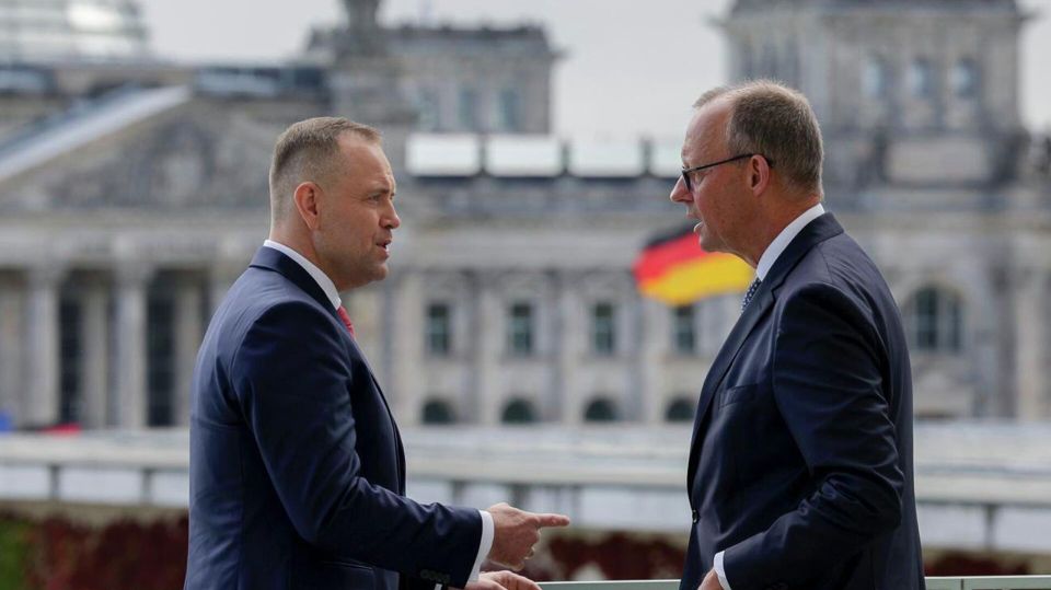 Президент Польши заявил, что страна "готова защищать западную границу республики"