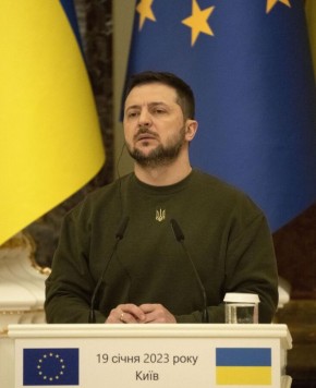 � ������ �������� ���������� � ����������� ������������ ������