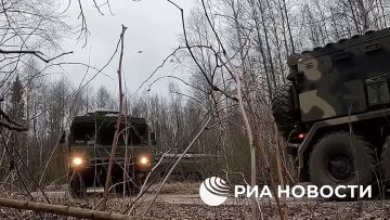 Минобороны впервые показало новый ракетный комплекс «Орешник» – он заступил на боевое дежурство в Белоруссии