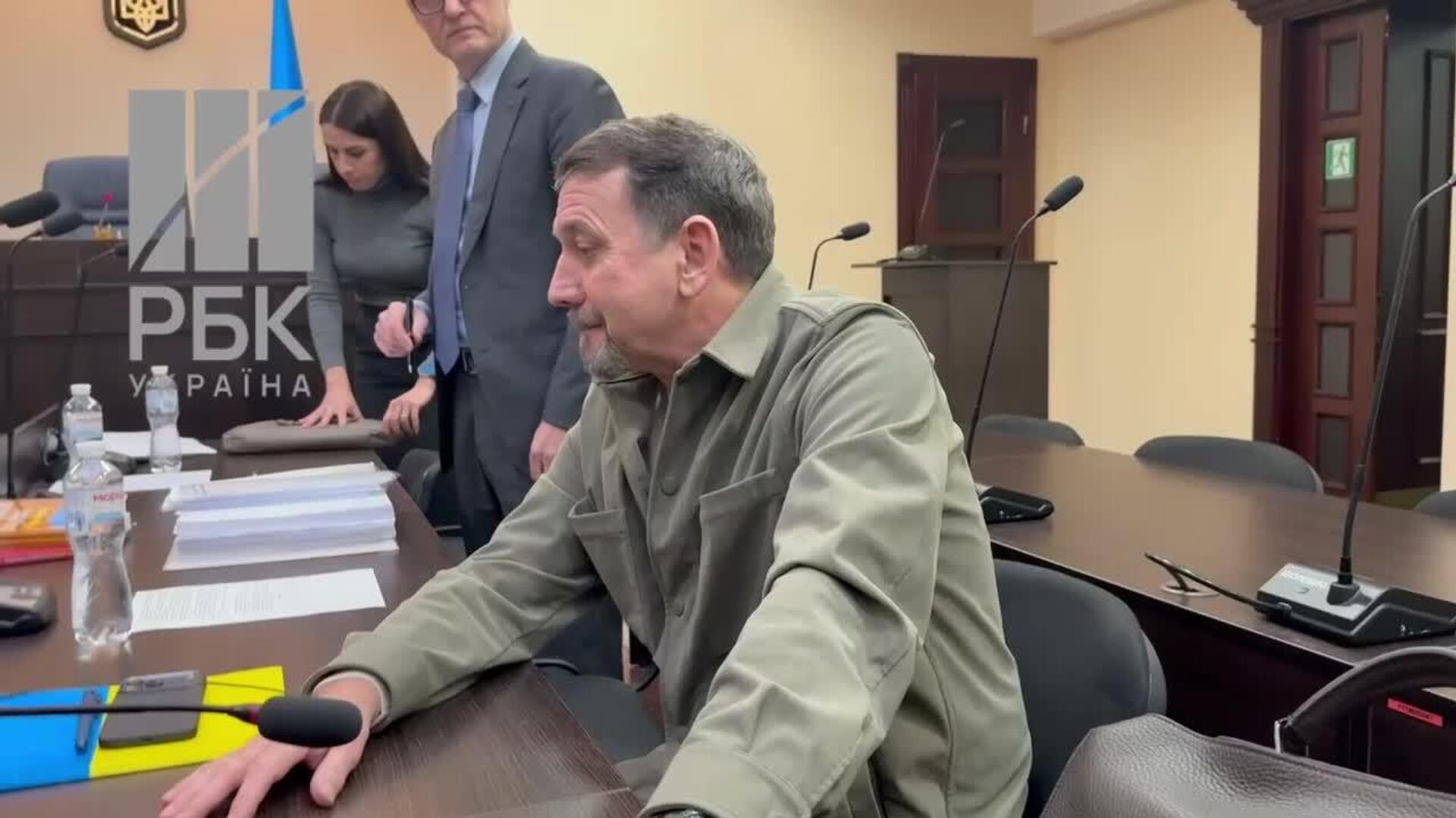 В «Высшем антикоррупционном суде Украины» началось заседание по избранию меры пресечения для депутата Юрия Киселя (Слуга народа), близкого к Зеленскому и его друга Шефира, которого НАБУ подозревает в проплаченных голосованиях