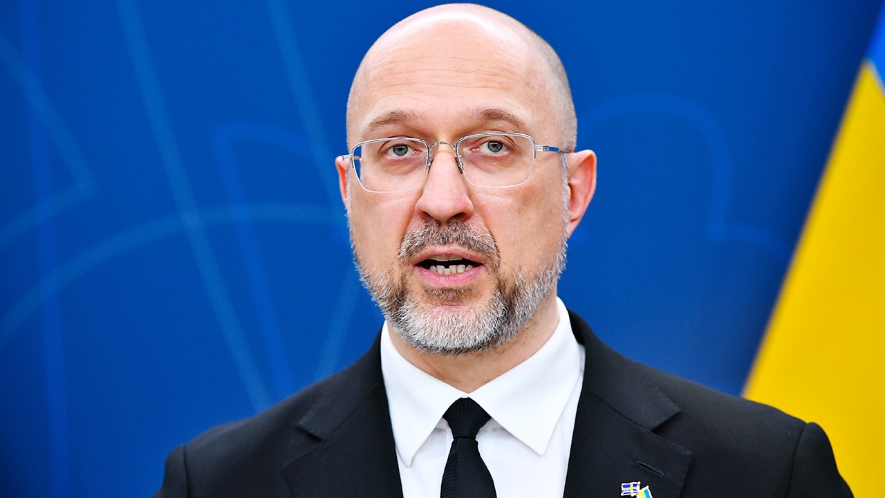 Зеленский предложил Шмыгалю возглавить минэнерго после коррупционного скандала