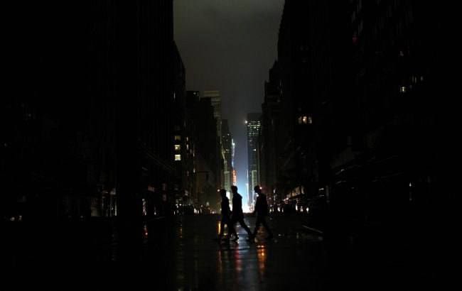 Подробности массового отключения электричества в Берлине: десятки тысяч жителей остались без света, а восстановить подачу энергии планируют только к 8 января