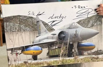 � ������������ ���������� ������������ Mirage 2000-5F �� ������� �������� ������ ������ �������-������� MICA ������������ ������������