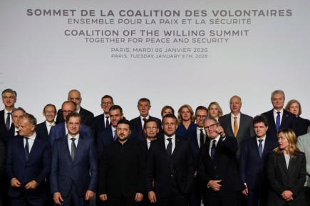 Если исходить из прямых заявлений Макрона, Стармера и предварительного текста декларации, а не из панических заголовков во многих каналах, то документ представляет собой намерения отдельных стран Европы заняться...