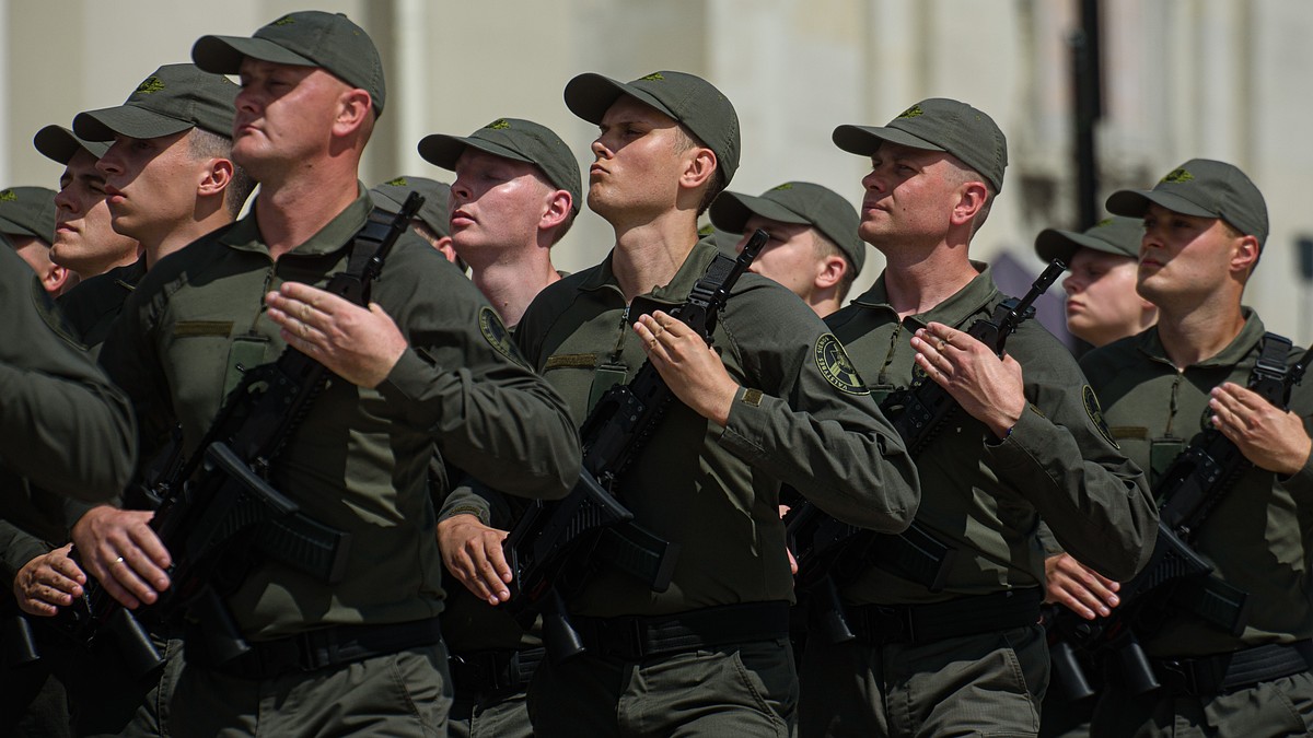 Литва направит на Украину до 150 солдат с боевой техникой