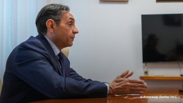 ����� ����������� ����� ����� � �������, ����������� ��������, ������ � �������� ���� ���������� �����