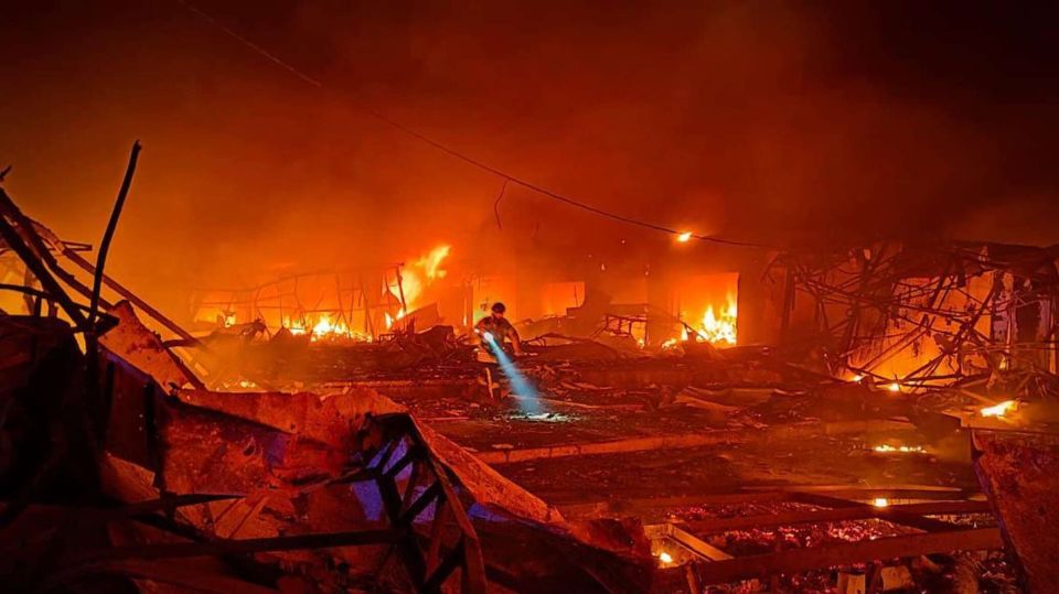 ����� ������� ���������� � ����� � �� ������