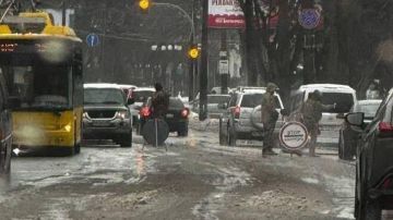 Бронь от мобилизации на Украине теперь зависит от размера зарплаты