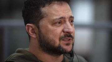 Зеленский попросил у Запада усилить ПВО