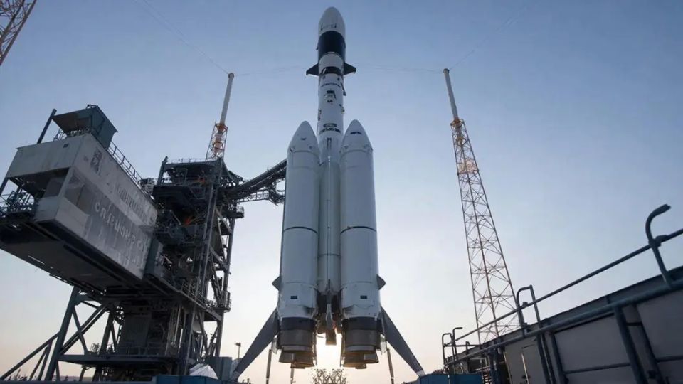 "А мне совсем не больно, курица довольна": На Украине недовольны пустым "Орешником" и просят добавки