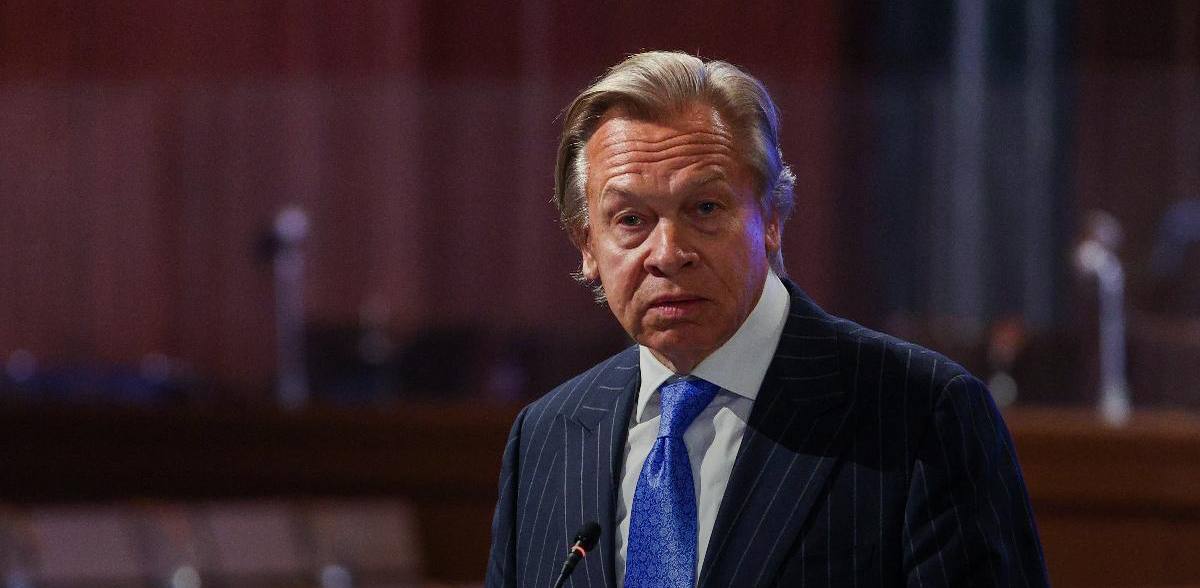 Слова Мелони о возобновлении диалога Европы с Россией вызывают два вопроса: с кем и о чем вести переговоры, заявил сенатор Пушков