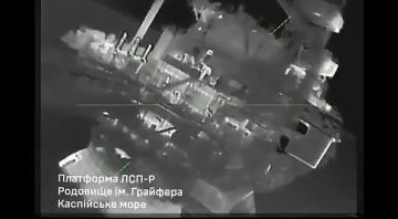 Украинские БПЛА-камикадзе атаковали три нефтедобывающие платформы в Каспийском море