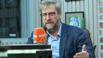 Политолог Лукьянов: Выборы на Украине пройдут в ближайшее время