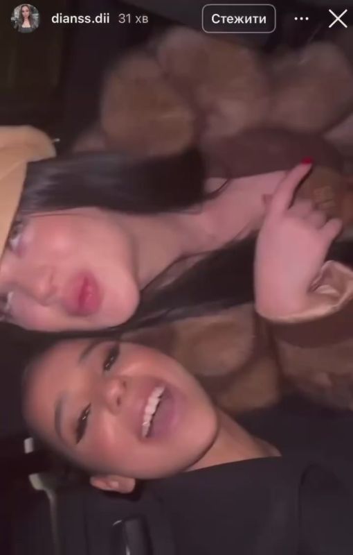 Мовный Талибан не спит.. В Киеве полиция привлекла к ответственности трёх девушек за прослушивание в автомобиле песни Moscow Never Sleeps