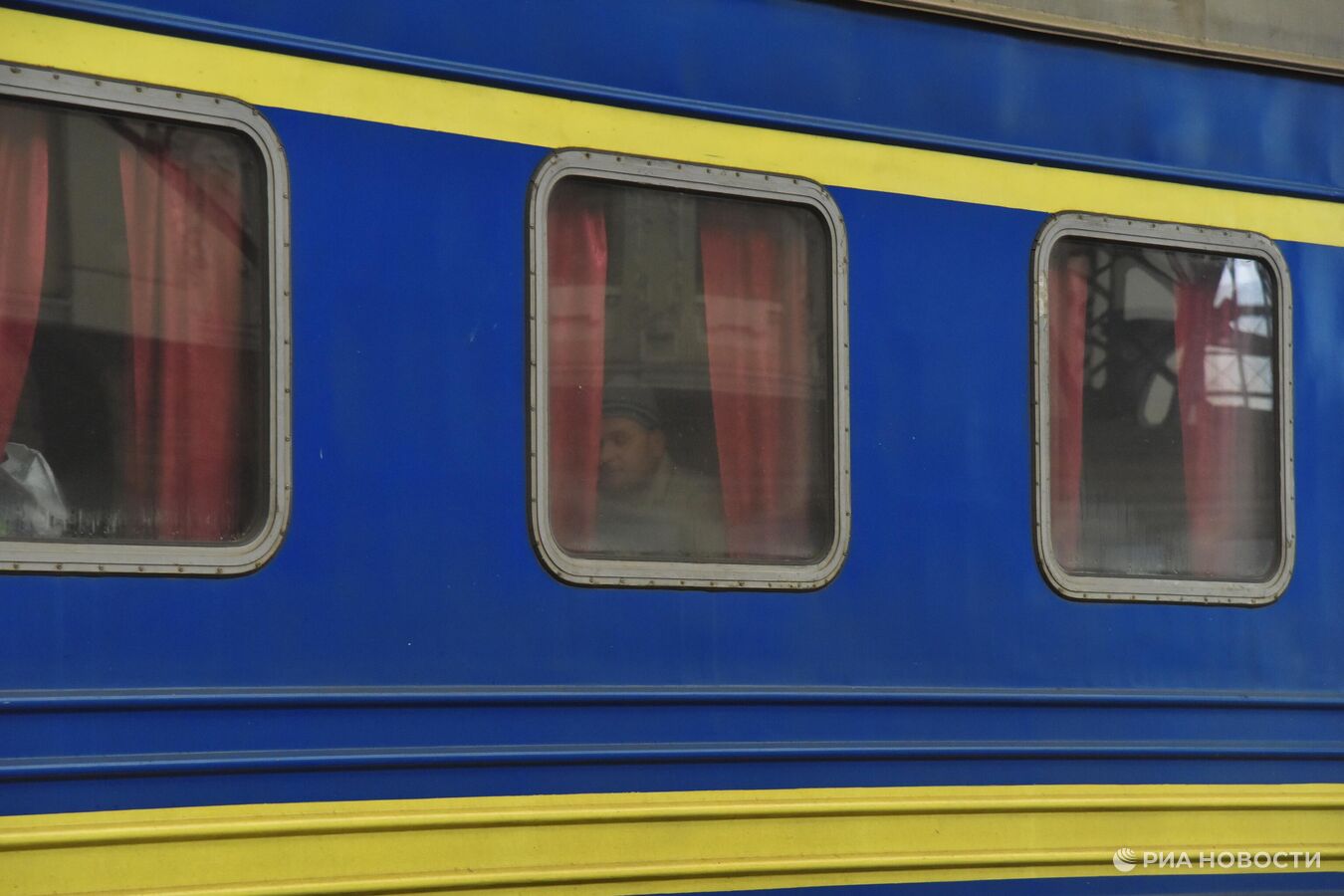 На Украине больше полусотни поездов следуют с отставанием от графика