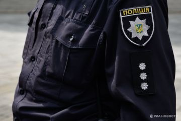 В Киеве задержали школьника, напавшего с ножом на учительницу