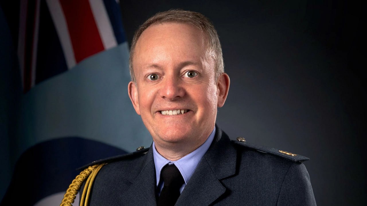 Глава обороны Великобритании Ричард Найтон заявил, что Британские войска не будут развёрнуты на Украине, если будет существовать угроза их безопасности