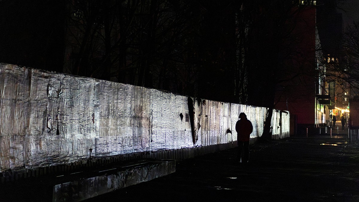 Киев погрузился в почти полный блэкаут 13 января