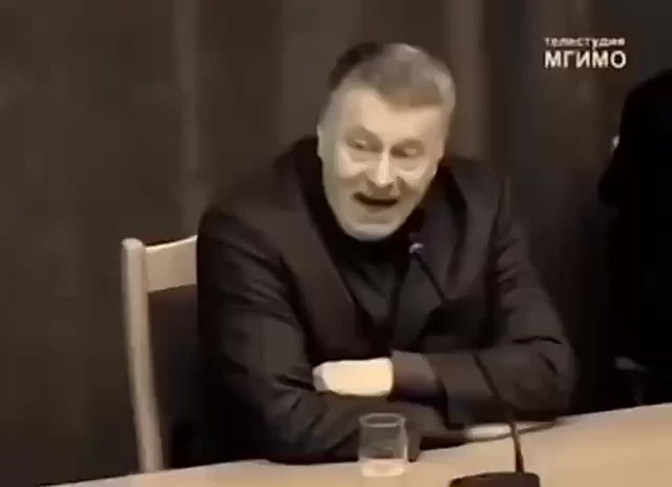 Нефть — $300, ЕС — пыль, беженцы — к нам!