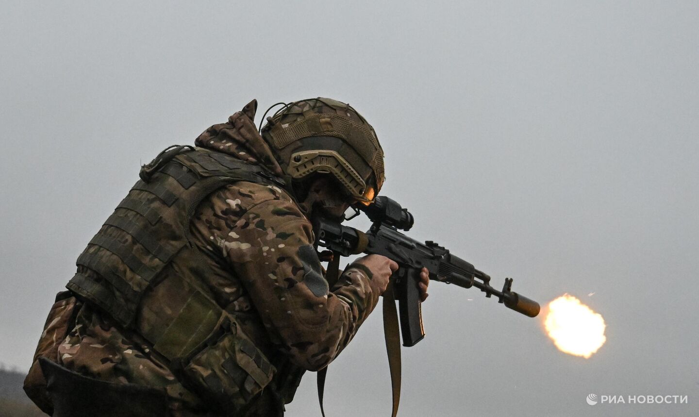 Бойцы "Центра" сорвали планы ВСУ остановить наступление, заявил Герасимов