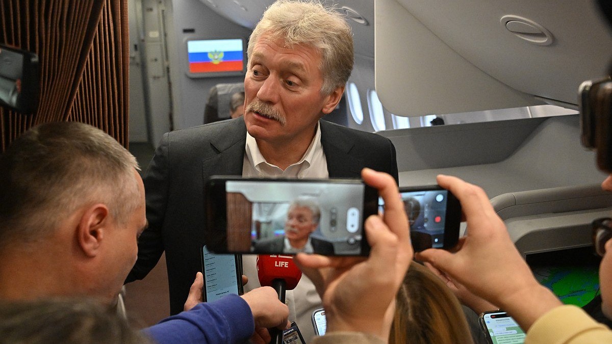 Песков не подтвердил согласие РФ к размещению сил НАТО на Украине