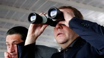 Медведев назвал дело против Тимошенко "зачисткой" по указу США. Главное к этому часу