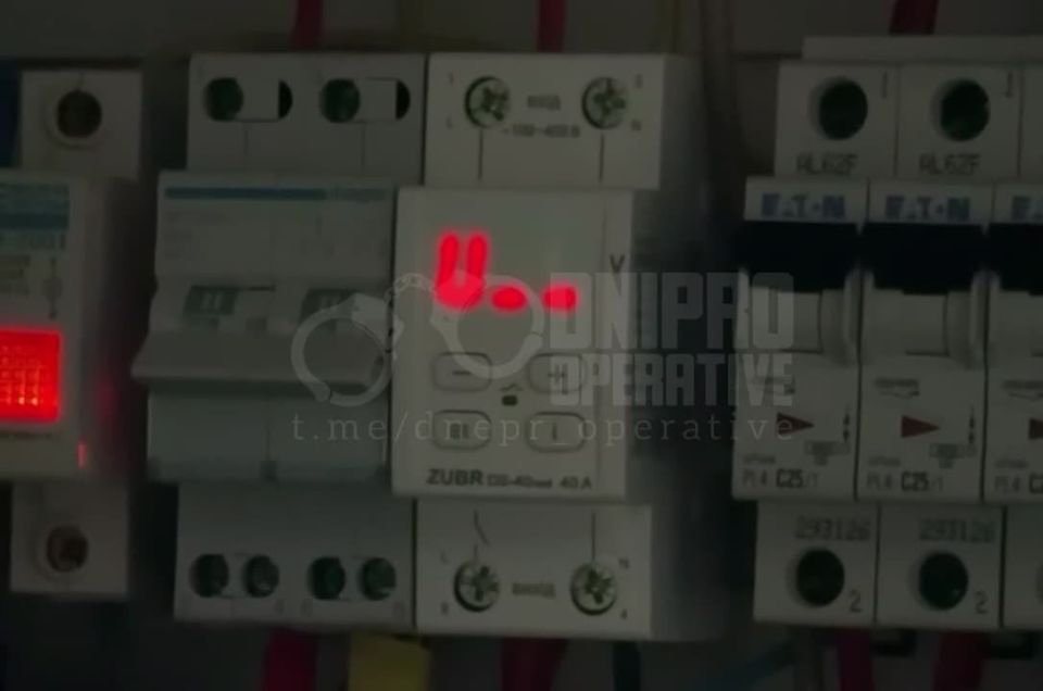 В Днепропетровске и в Киеве на левом берегу также фиксируются проблемы с напряжением