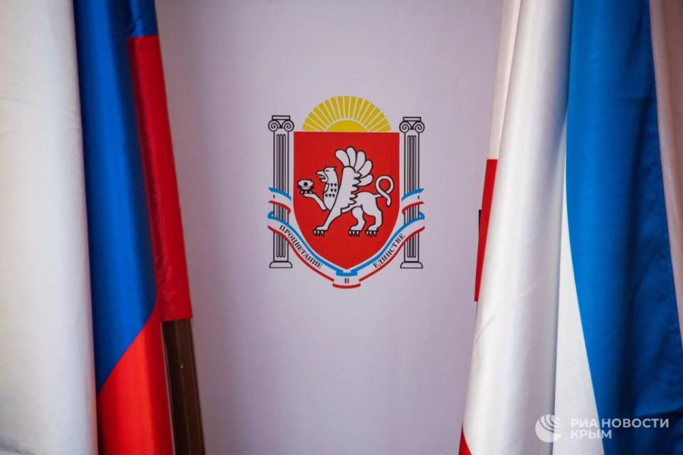 Украина угрожала отключить в Крыму воду и свет, чтобы сорвать референдум 1991 года