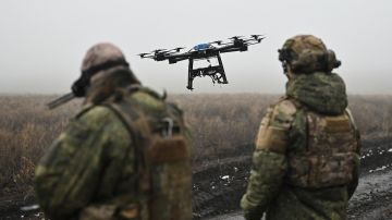 "Микроволновки" против дронов: военкор о главных проблемах электромагнитных пушек на поле боя