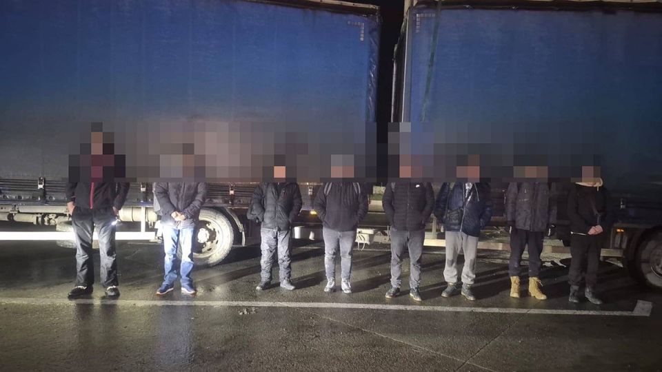 ���������� ������� ������� �� ������� ��������� ����������, �� �������� �������: ���� ��������� ��� ������� ��������� � ������ ��������� �� ������