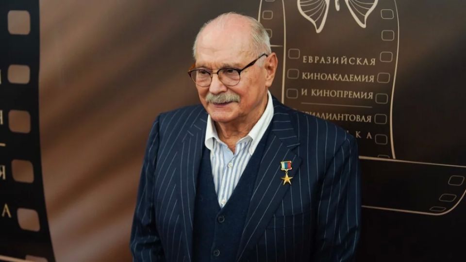 Ещё одно разоблачение от Михалкова: Исповедь "экономического убийцы"