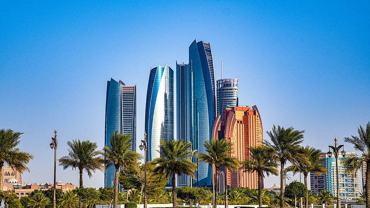 Названы два вероятных места переговоров делегаций РФ, США и Украины в Абу-Даби