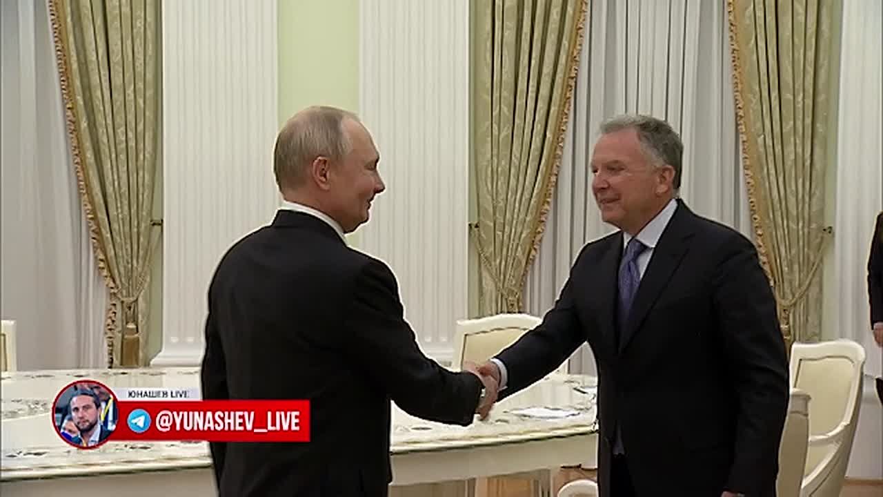 Александр Юнашев: Итак, российско-американские переговоры около четырёх часов и закончились в районе трёх ночи