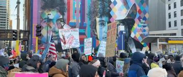 Бывший президент США Барак Обама призывает жителей США «поддержать и вдохновиться» протестами против пограничной службы (ICE) в Миннеаполисе, чтобы «призвать правительство к ответу»