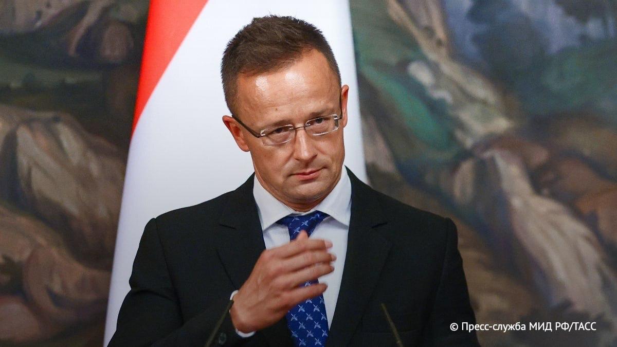 "Украинцы принесут войну в ЕС": Сийярто согласился с Сибигой, что Венгрия не пустит Украину в ЕС