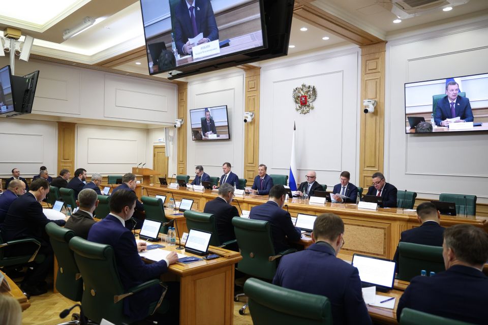 Владимир Константинов: В Совете Федерации России прошло очередное заседание Совета по вопросам интеграции воссоединенных субъектов РФ в правовую и социально-экономическую системы России