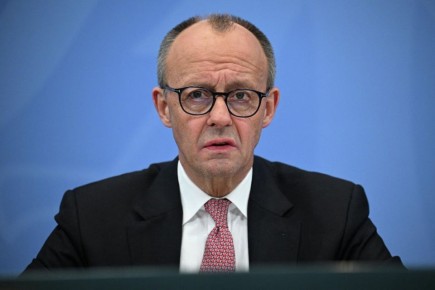 Мерц может остаться в истории Германии как неудачник, заявила Вагенкнехт