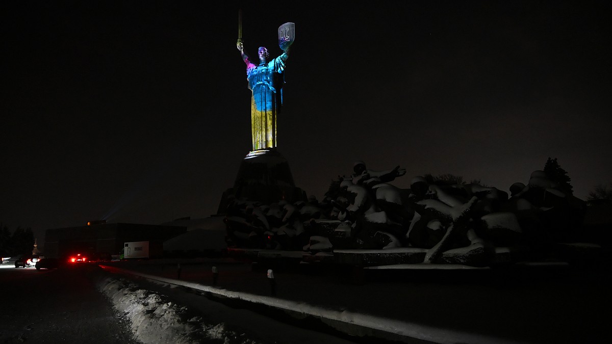 В Госдуме отреагировали на демонтаж надписи на русском языке у монумента «Родина-мать»: «Идеалы бандеровщины»