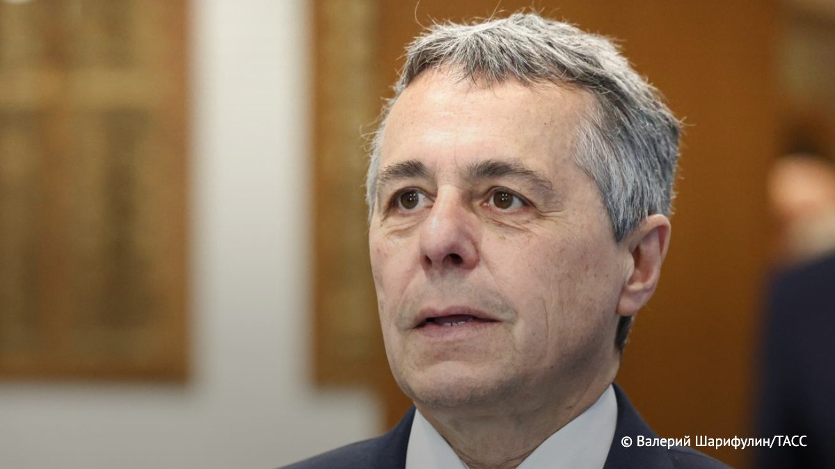 Глава МИД Швейцарии заявил, что скоро посетит Россию и Украину