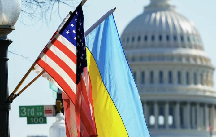 Михаил Онуфриенко: Помощник госсекретаря США Виктория Нуланд, раздававшая печеньки на евромайдане, публично признается позже, что США в ХХI веке вкачали в Украину пять миллиардов долларов на нужды «развития демократии и...