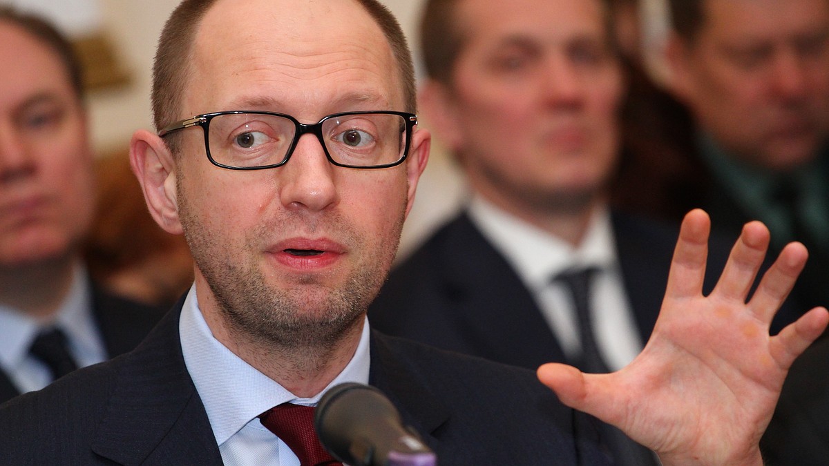 Экс-премьер Украины Арсений Яценюк объявлен в розыск в РФ