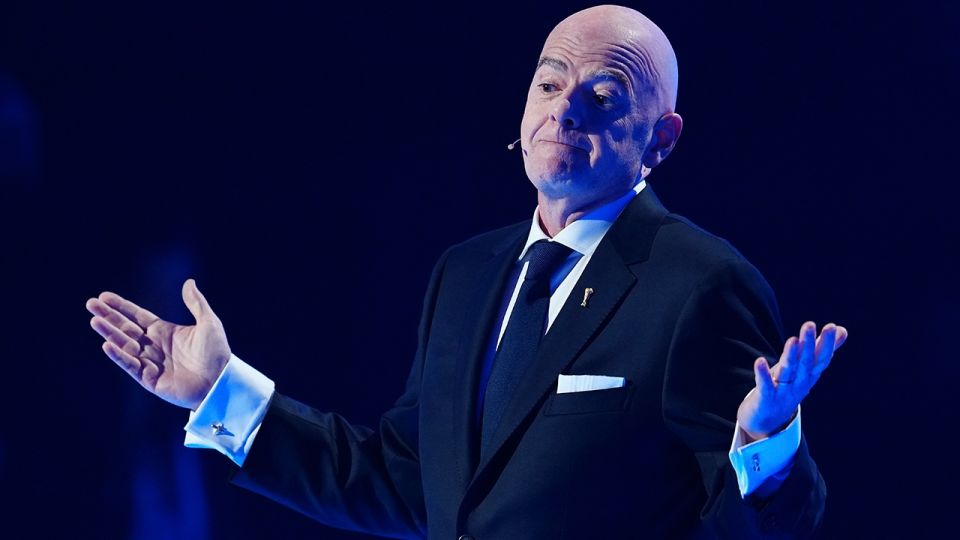 Президент ФИФА попал в базу «Миротворца»*