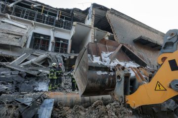 ���� ������� ���� ����� ����� �������� ����������� ���������� ������ �� ��������� ��� � ����� (����)