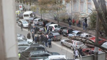 �� ������� ������������ �������� ��������: ������ ���������� ��������������