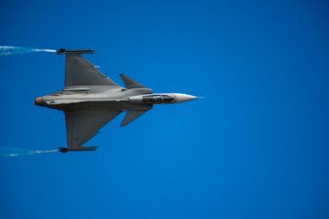 Saab ��������� � �������� ��������� ������������ Gripen �������� Meteor