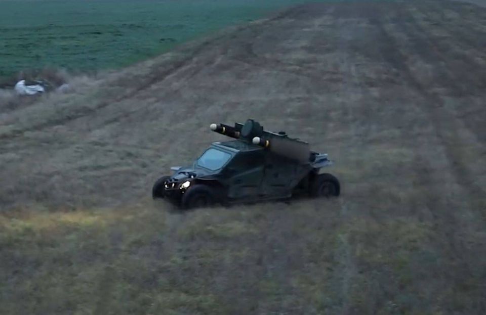 Александр Сладков: Дмитрий Астрахань. «Болты в томате» для ценителей боевой техники, оружия и экипировки