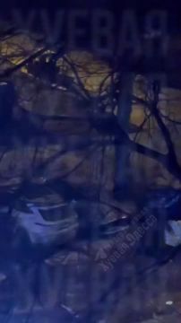 ������� ����� � ������ � ������ ��������� 21-������� ��������-�������� ���������� ������������