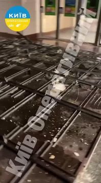 ��-�� �������� ������� �� ���������� �������� ����� � ����� ��������� ������� � �������� ������������